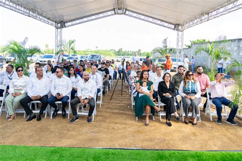 COOPSANO ENCABEZA PRIMER PICAZO PARA LA CONSTRUCCIÓN DE FUNERARIA