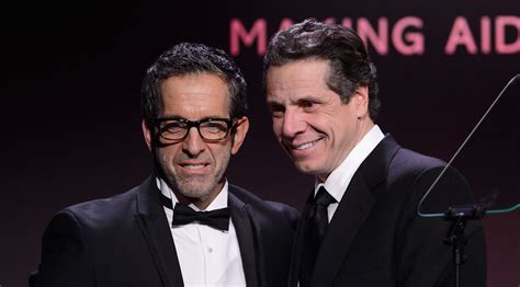 Fashion Designer Kenneth Cole Defends Brother In Law Andrew Cuomo Amid