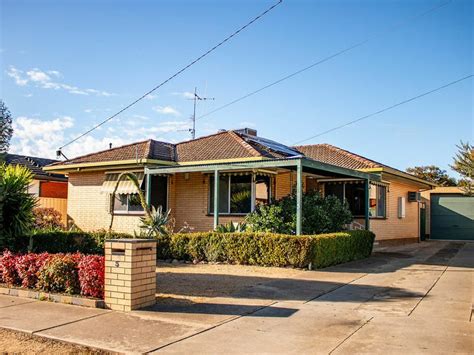 5 Abernethy Street Shepparton Vic 3630 Property Details