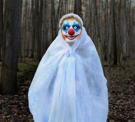 Creepy Clown Sightings Image Gallery List View Know Your Meme