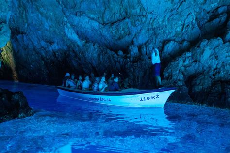 Summer Hit: Biševo Blue Cave Boom Sees 30% Increase in Visitors - Total