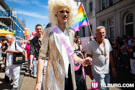 Roze Maandag Pride Walk Kermis Tilburg