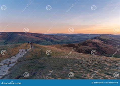 Mam Tor Sunrise - Peak District Stock Image - Image of mountain, white ...