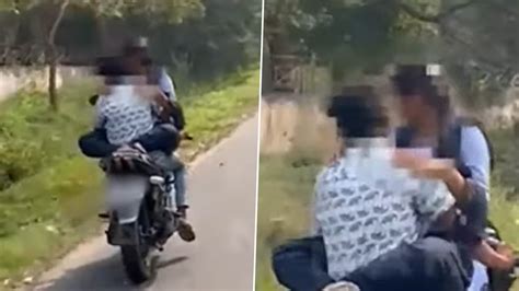 Andhra Pradesh Couple Video चलती बाइक पर रोमांस करते नजर आए कपल