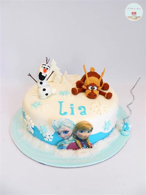 Frozen Cake Decorated Cake By Ana Crachat Cake Designer CakesDecor