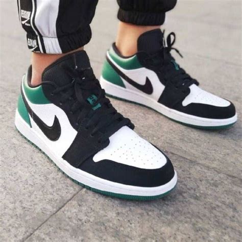 Air Jordan 1 Low "Mystic Green" | Air jordans, Jordans, Air jordans retro