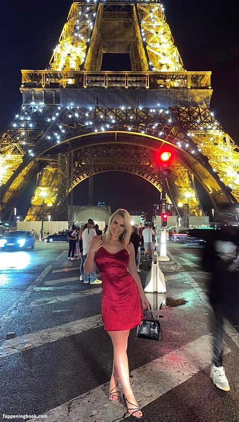 Lauren Day U Nude OnlyFans Leaks Fappening FappeningBook