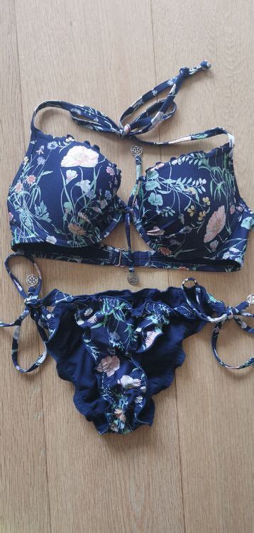 Bikini von H M Höschen Gr 38 Cup 75C Gebraucht in Hünenberg See für CHF 5 mit Lieferung