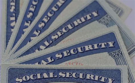 Social Security Announces Payments For Seniors At 62 Retirement Age