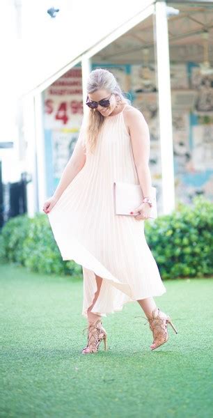 Nude Pleats Color By K