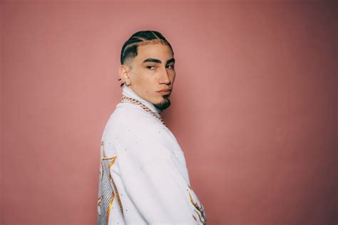 Omar Courtzs Por Si Manana No Estoy Debuts In Top 5 Of Latin Charts