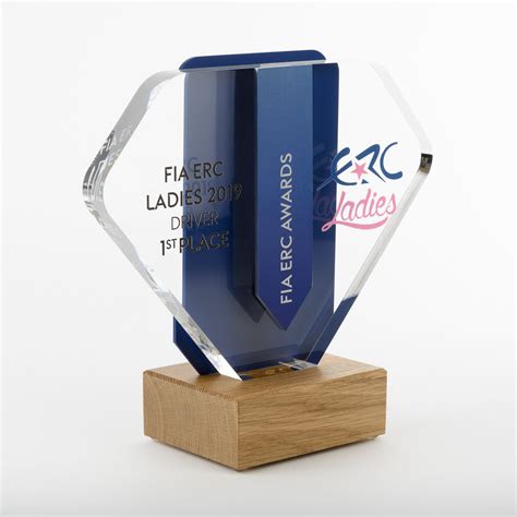 Custom award: Striking FIA ERC award – AWARDS & MEDAL STUDIO