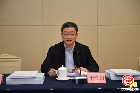 于海田在山东代表团分组审议政府工作报告时表示：坚持高质量发展首要任务不动摇 奋力谱写中国式现代化的济南篇章凤凰网山东凤凰网