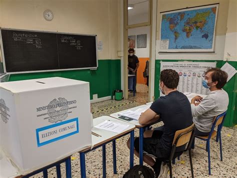 Elezioni L Affluenza Di Domenica Arriva Al 38 55 Il Saronno