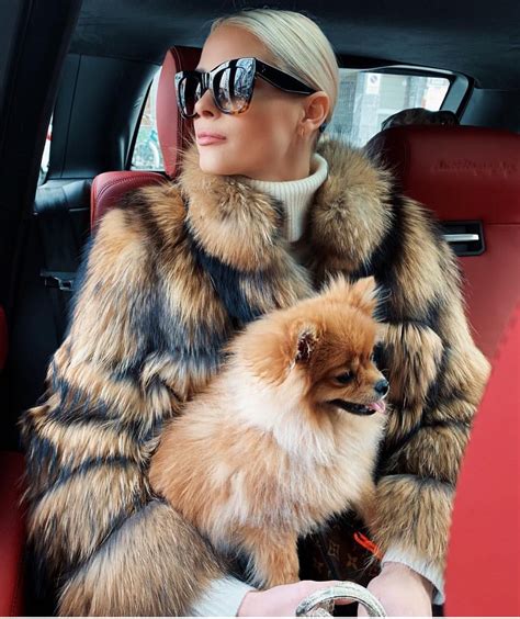 Darya Wearing Her Natural Raccoon 5 Ring Fox Fur Coat With Collar All