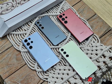 Foto Melirik Samsung Galaxy S Series Warna Paling Eksklusif