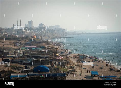 Gaza city beach hi-res stock photography and images - Alamy