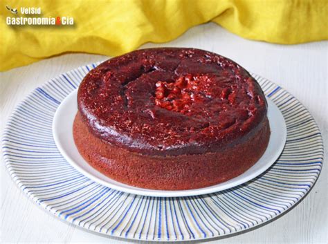 Cómo hacer un bizcocho Red Velvet en freidora de aire receta adaptable