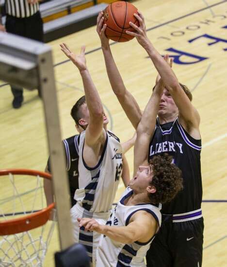 Iowa high school boys' basketball rankings: Top-ranked teams remain the ...