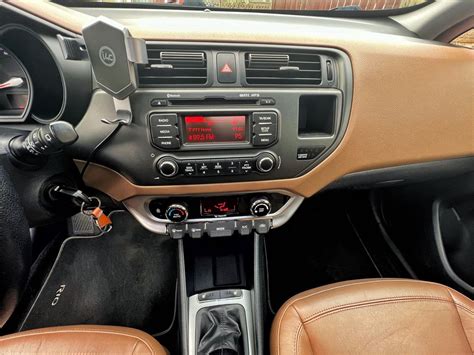 *KIA RIO III * PIELE * TRAPA * 1.4CRDI * EURO 5 * 93.000 KM * AN 2013 ...