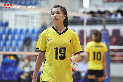 Phan Khánh Vy Hot girl bóng chuyền dần trưởng thành trong màu áo Bình Điền Long An