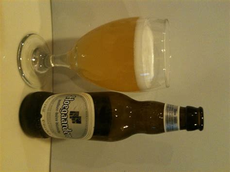 Diary of a Beer Drinker: Beer 179 - Hoegaarden Witbier