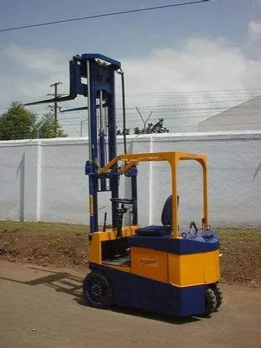 Articulated Forklift At Best Price In India