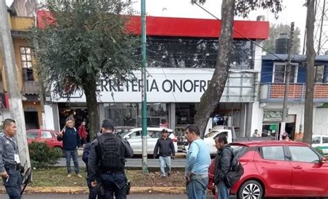 Motociclista Choca Contra Un Auto En La Avenida Xalapa