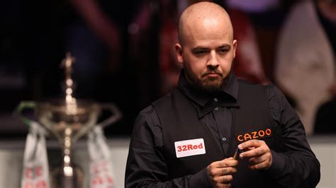 Championnat Du Monde De Snooker Finale Luca Brecel Fait Un Premier