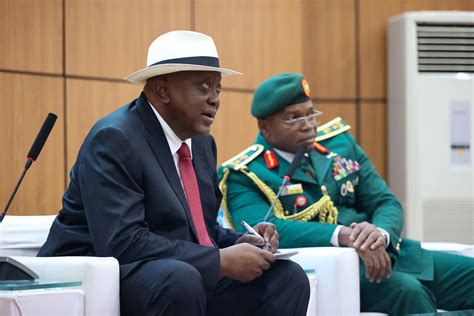 Photos Uhuru Speaks At Military Event In Abuja