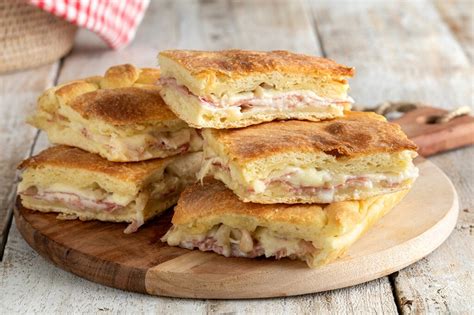 Ricetta Focaccia Farcita Cucchiaio D Argento