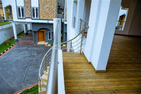 For Rent: Luxury 4 Bedrooms Terraced Duplex With Bq, Plot 134, Ayodele ...