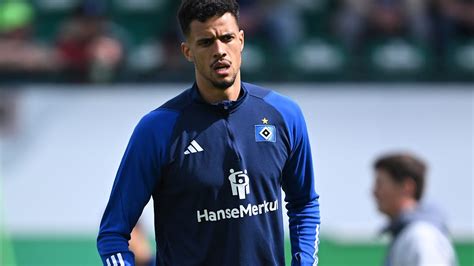 Hsv Ausfall Droht So Steht Es Um Torjäger Robert Glatzel Sport