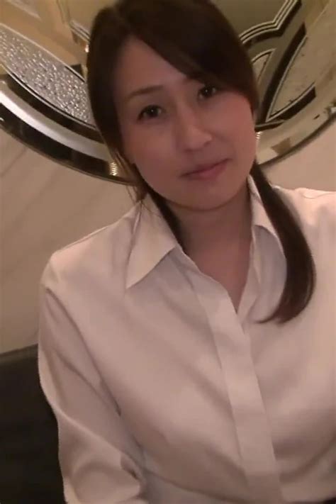 Krs Cute MILF Even Though I M Old I Like MILFs Who Are Cute And