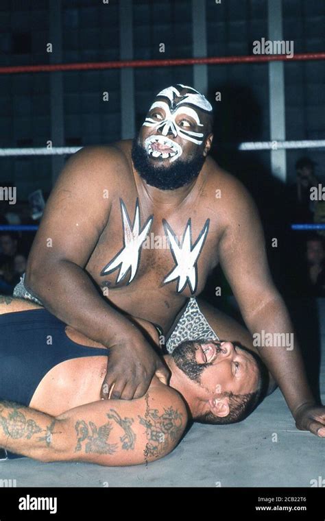 Kamala Wrestler