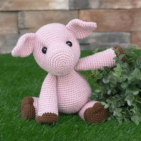 Crochet Pigs Free Patterns Tutorials Dailycrochet