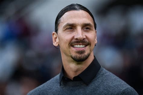 Zlatan Ibrahimovic Hist Ria T Tulos E Curiosidades Esportel Ndia