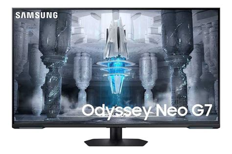 This huge Samsung 4K monitor is ultra-fast, ultra-sharp, and 30% off ...