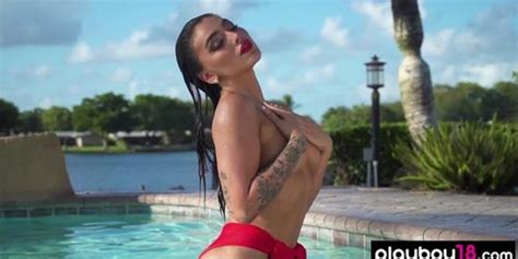 Glamorous All Natural Ebony Noelle Monique Gets Naked At The Pool Outdoor Tnaflix