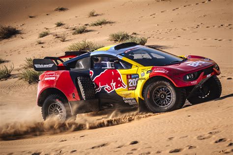 Sébastien Loeb le recorta 10 minutos a Carlos Sainz ahora sin Mattias