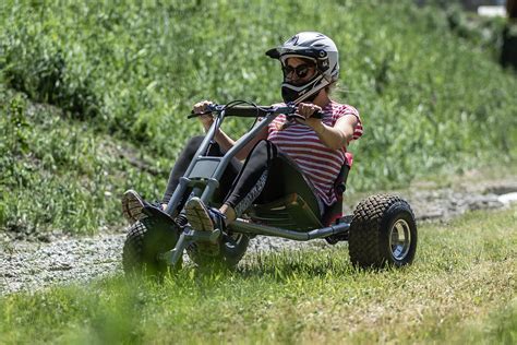 Is Re Et Si On Tentait Essayez Le Mountain Kart Villard De Lans