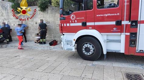 Matera Turista Si Sente Male Nella Gravina Soccorsa Dai Vigili Del