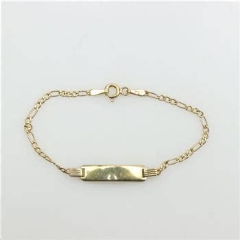 Kt Gold Figaro Chain Name Plate Bracelet Property Room