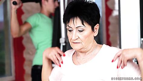 Anastasia Curvy Porn Videos XCafe