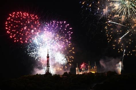 Le Top Trois Des Feux D Artifice Voir Pr S De Lyon Tout Lyon