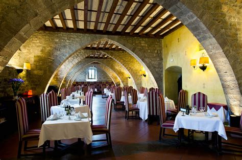 Restaurante Parador de Cardona in Cardona - Restaurant Reviews, Menu ...