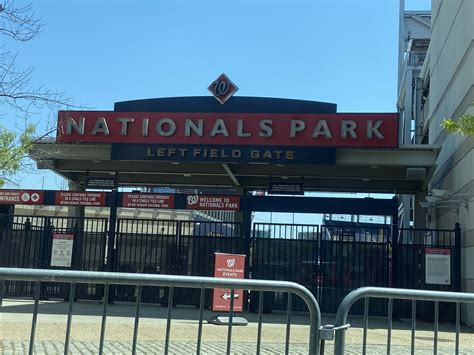 Visit nationals park washington for a surprising culinary tour 26
