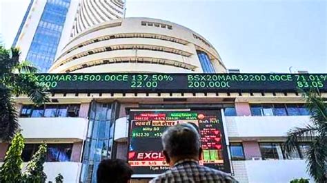 Sensex Nifty Extend Losses In The 2nd Day Also On Rate Hike Fears Tata Motors Becomes Biggest