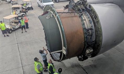 Avião faz pouso de emergência após turbina se desintegrar no ar