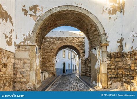 Resting Arch In Medieval Walls Is One Of 4 Entrances To The Old Town In